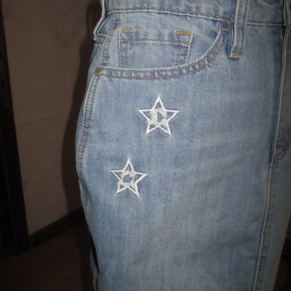 Jean skirt with 4 pockets and back slit - Picture 2 of 6